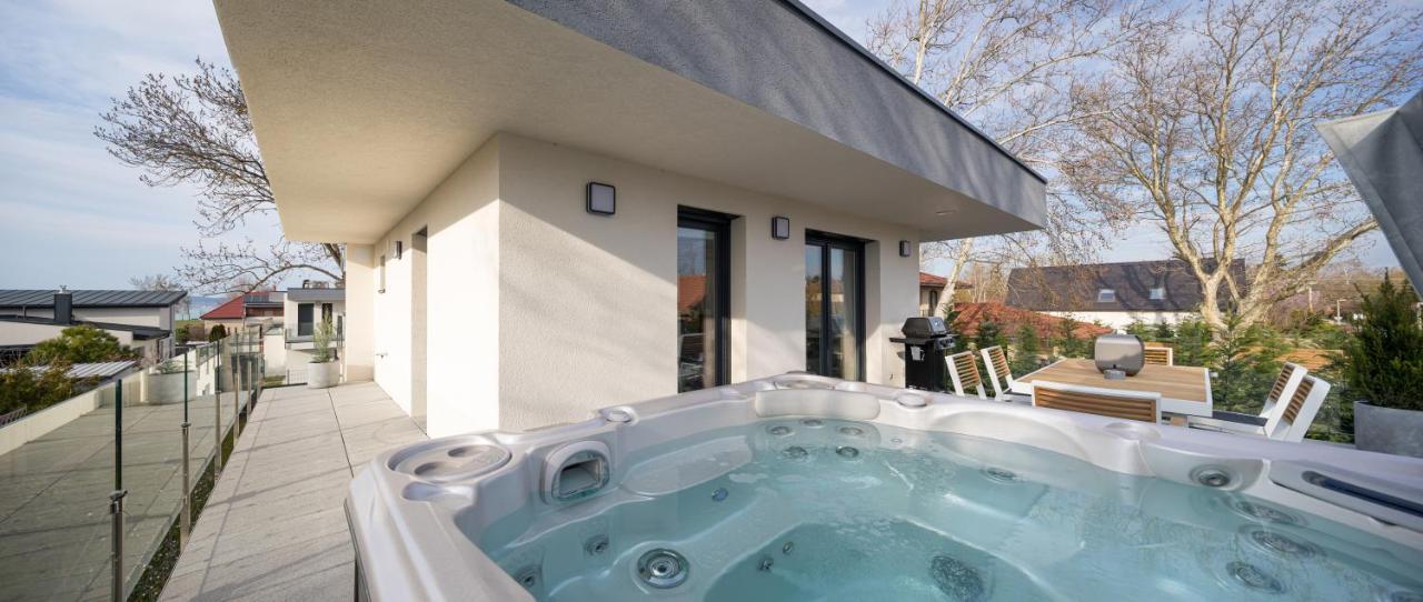 Ferienwohnung Balatonic Sky Zamárdi Exterior foto